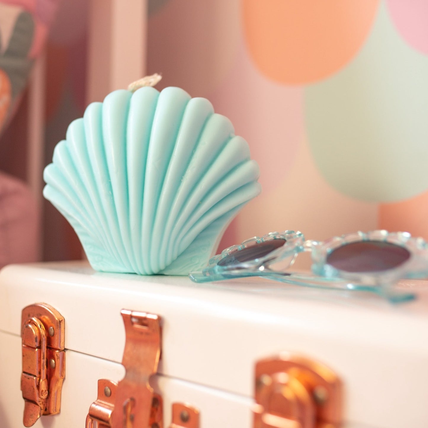 shell candle